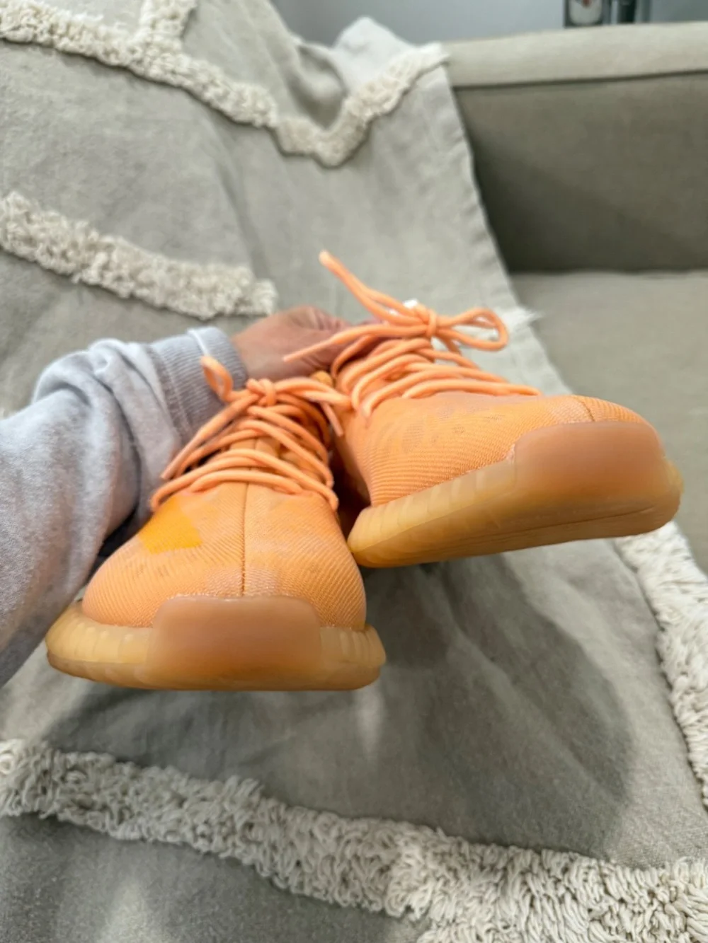 Yeezy Boost 350 V2 Mono Clay SIZE 10.5